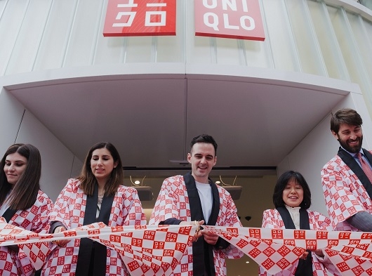 Cerimonia di apertura del secondo negozio UNIQLO a Milano